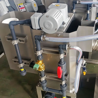 دستگاه آبگیری لجن پرس اسکرو پرس 1t/H برای تصفیه فاضلاب